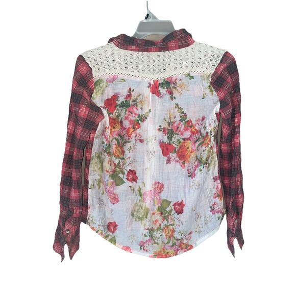 Women’s Miss Me Sheer Floral Back Plaid Flannel With Lace Accents Sz Small - Picture 5 of 6